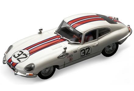 JAGUAR E-TYPE COUPE -SEBRING- ninco, slot, radio control