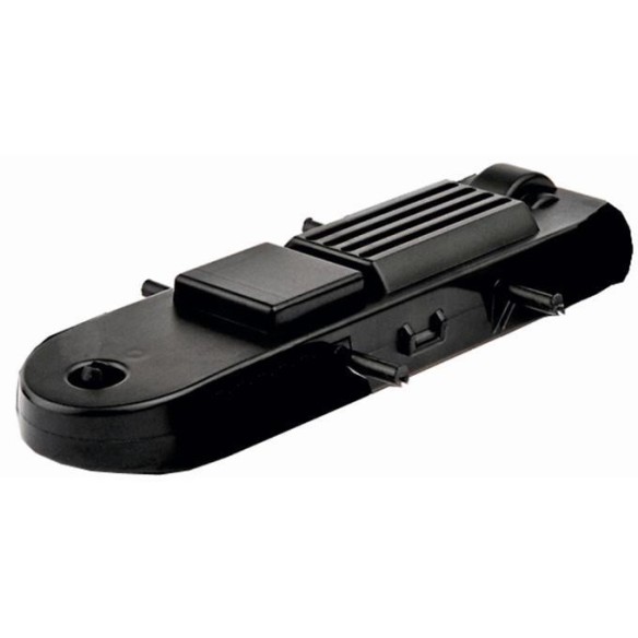 Universal chassis 132