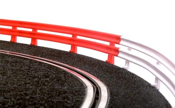 12 X CRASH BARRIERS (6 RED+ 6 WHITE)